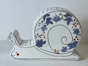 Salvadanaio Molly Hatch Land of Nod ceramica floreale lumaca vintage - Foto 1 di 6