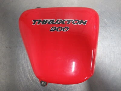 EB986 2007 07 TRIUMPH THRUXTON 900 RIGHT RH SIDE PANEL - Image 1 of 4