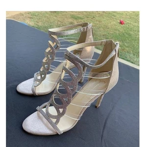 Jessica Simpson Women's Rose Gold Fishnet Rhinestone High Heel Pump Clear Size 8 - Picture 1 of 10