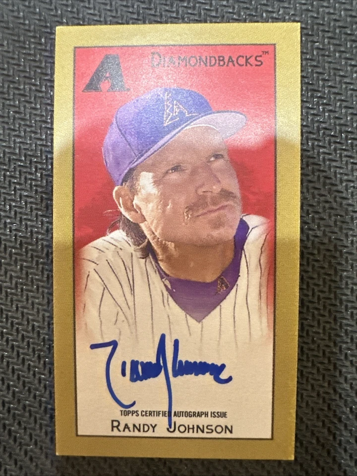 2025 Topps T205 Randy Johnson Auto - Imagem 1 de 2