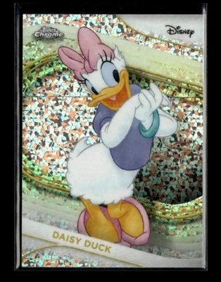 Daisy Duck 2025 Topps Chrome Disney #40 Mini-Diamonds - Image 1 of 2