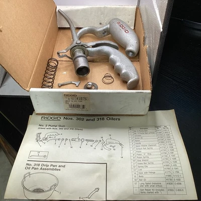 RIDGID #41675 C851X No. 2 Oil Pump ONLY (used w/302 & 318 oilers) USED - Image 1 of 4