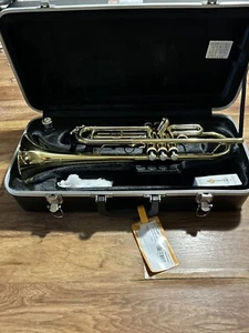 Blessing BTR-1287 Bb Trumpet  - Picture 1 of 9