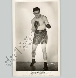 BOXER Carmine FATTA Poses In EVERLAST Gloves COMBAT SPORTS 1940 Press Photo - Picture 1 of 2