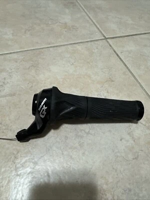 Rotating Grip Shift GX 2-Speed Red 2137986614 SRAM Bike Shifters - Image 1 of 4