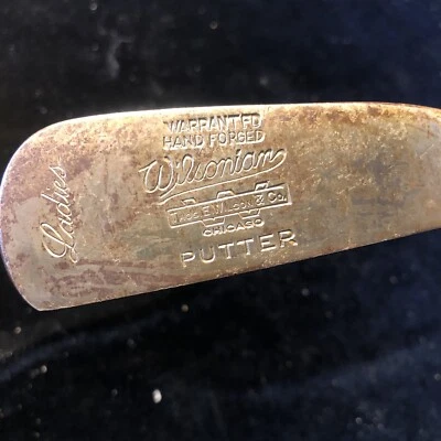 Antiguo Club de Golf Putter Wilsoniano Garantizado Forjado a Mano Eje de Nogal 34" Damas Foto 1 de 4
