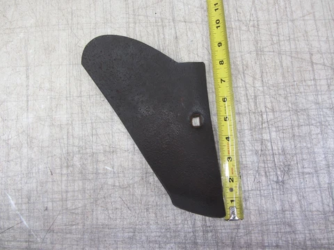 VTG ANTIQUE GARDEN PUSH TURN PLOW POINT IMPLEMENT CULTIVATOR MOLD BOARD HILLING Cover