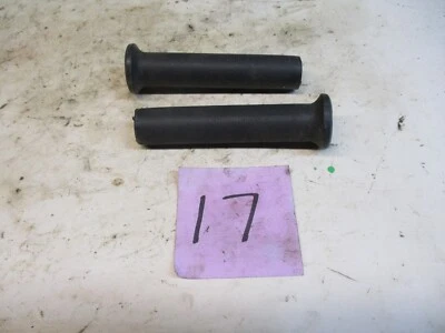 1981 John Deere Trailfire 440 Snowmobile Pair Of Hand Grips - Imagem 1 de 3