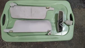 Mitsubishi Montero Dodge Raider Sunvisors & Mirror 86 87 88 89 - Bild 1 von 3