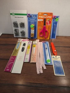 Verschiedenes Bastlerpaket, Fiskars, Maßband, Nähstücke  - Bild 1 von 5
