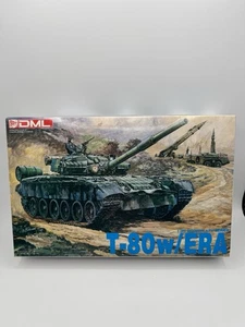 T-80 mit Epoche - DML Modern AFV Serie Maßstab 1:35 unmontierter Bausatz #3505 - Bild 1 von 4