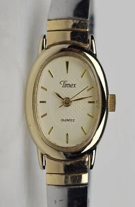Timex Cavatina Gold Silver Tones Oval Quartz Wristwatch Watch Working Tested - Picture 1 of 13