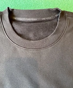 CRZ YOGA Women's Sz M 8/10 Black Cropped Pullover Workout Crew Sweatshirt NWT - Picture 1 of 11