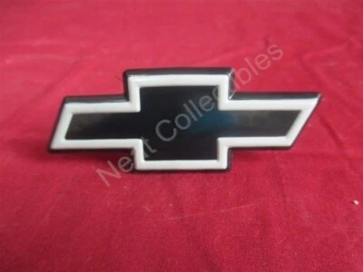 NOS OEM Chevrolet Corsica Grille Emblem Nameplate 1990 - 96  - Image 1 of 4