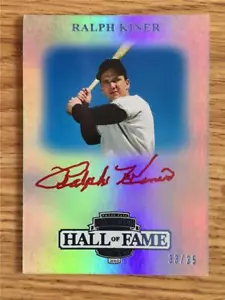 RALPH KINER - 2012 Press Pass Legends Hall of Fame - inchiostro blu rosso Auto-S/N 33/35 - Foto 1 di 1