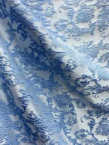 BABY BLAU Blumen Brokat Stoff (60 Zoll) Verkauft vom Hof - Bild 1 von 2
