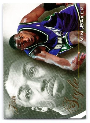 Vin Baker - 1995-96 Flair  Style #229 Milwaukee Bucks - Image 1 of 2