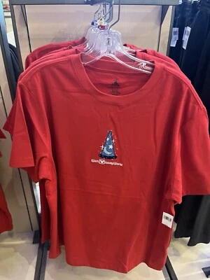 Camisa roja bordada sombrero Mickey brujo fantasía parques Disney 2025 L XL XXL Foto 1 de 4