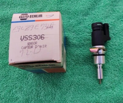 NOS Vehicle Speed Sensor NAPA / ECHLIN PARTS VSS306 E9LZ9E731A - Free Shipping - Image 1 of 3