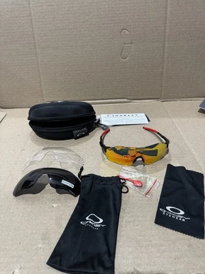 Gafas de sol Oakley Prizm polarizadas lentes Switch Foto 1 de 4