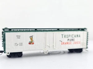 *READ* Bachmann N Scale Tropicana Pure Orange Juice Box Car TPIX 742 Train Car - Picture 1 of 13