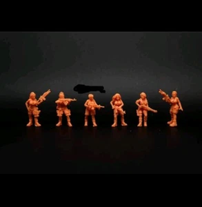 1/72 Modern Female Special Forces Female Soldiers 6pcs Person Team Plain Soldier - Picture 1 of 1