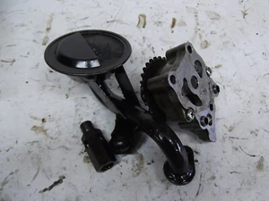 HONDA  CB250 N SUPER DREAM      OIL PUMP - Picture 1 of 2