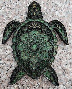  Hawaiian Sea Turtle Wood Wall Decor Art - Multi Color