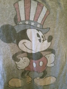 Disney Patriot Mickey Mouse Grey Graphic TShirt Size Large Good Condition Nice - Picture 1 of 4
