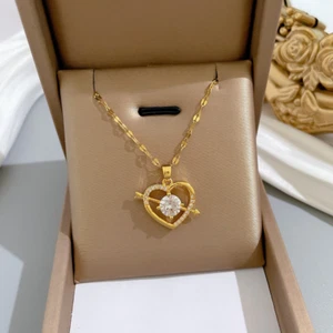Women's Fashion Jewelry Gold Cubic Zircon Arrow Through Heart Necklace 1-302 - Picture 1 of 5