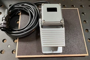 Fußpedal Fußfernregler für Merkle WIG TIG Plasma Drehtisch - Bild 1 von 4