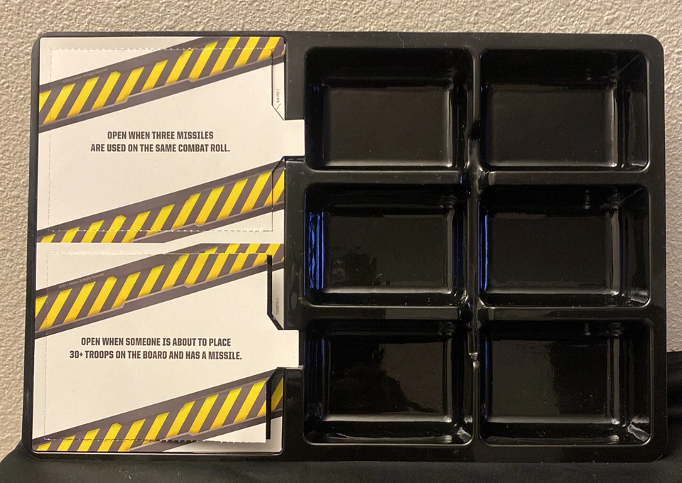 Сменный лоток-вставка для настольной игры Risk Legacy 2011 - Изображение 1 из 1