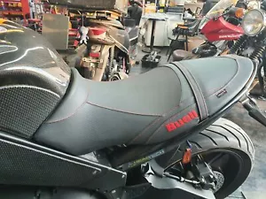 Buell XB9 XB12S XB12SX Tappezzeria TB-Red Details Housse de Selle Anti-Glisse - Bild 1 von 2