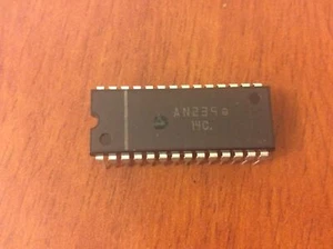 AN239 SEMICONDUCTOR IC X 1 - Picture 1 of 2