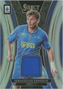 24/25 Panini Select Serie A Sebastiano Esposito Empoli Silver Select Memorbilia - Foto 1 di 2