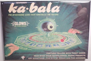Ka Bala Brettspiel Box 2"x3" MAGNET Kühlschrank Spind Retro Kabbala Kabbala - Bild 1 von 3