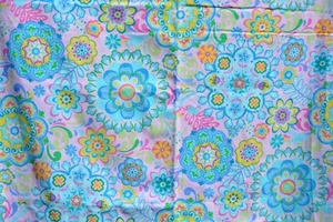 1.75 yards pastel flowers cotton   44" wide - Picture 1 of 2