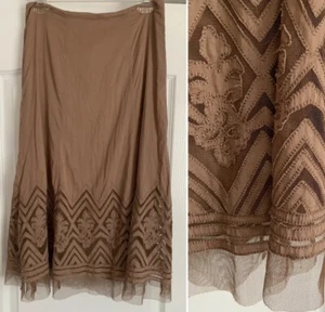 Nine West ~ Boho braun gefüttert ~ langer Rock mit gemusterter Applikation Tüllbesatz ~ Gr. 6 - Bild 1 von 12