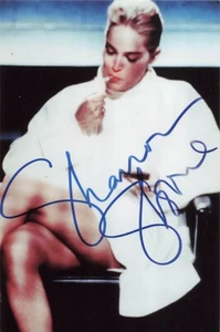 Sharon Stone UH Foto vom Original Autogramm UH #64 - Picture 1 of 1