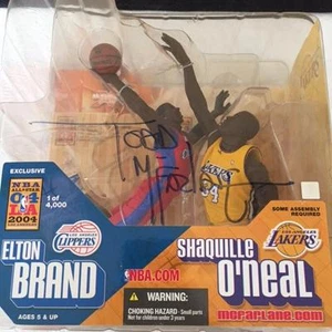 Shaquille O'neal Elton Brand 2004 All Star Game Mcfarlane Signed Auto Figure 1 - Picture 1 of 1