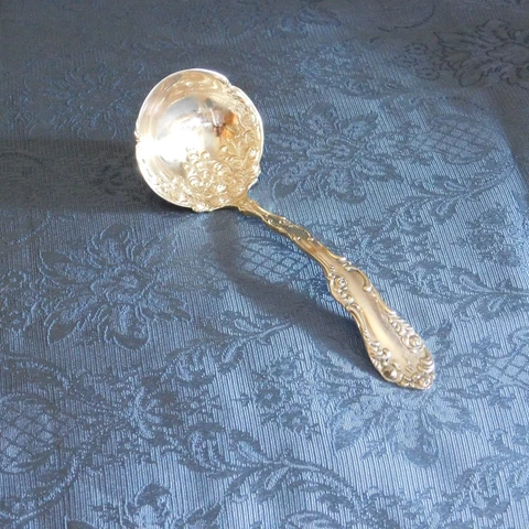 STERLING Old English TOWLE Ladle, 58 grams, No Monogram Cover