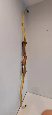  BEAR TAMERLANE HC300 Bow AMO 70" #35 Vintage 1953 Left Hand - Image 1 of 4