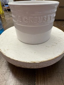 LE CREUSET Butter Bell Crock - Picture 1 of 4