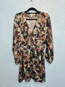 H&M x Johanna Ortiz Mini Dress Size Medium Green Tropical Print Ruffle Holiday - Picture 1 of 7