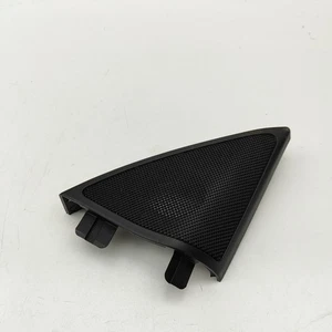 MERCEDES-BENZ E Cabrio A207 Left Door Speaker Cover A2077200411 2.1D 31418225 - Picture 1 of 6
