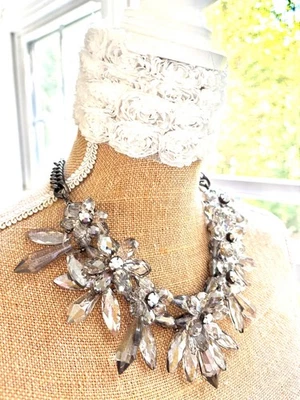 Шикарный коренастый стиль SMOKEY серый элегантный цветок стеклянная бусина заявление ожерелье - Изображение 1 из 4