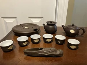 Chinese Yixing Zisha Pottery Tea Set w/ 6 Cups , Tea Boat And Dragon Tea Scoop - Picture 1 of 16