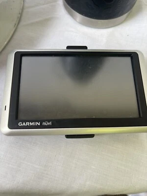 Garmin nüvi 1300 4.3 Inch Touchscreen Ultra Slim  GPS Navigator Not Working - Image 1 of 4