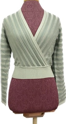 Club Monaco 女式十字前薄荷条纹毛衣 S 码零售价 149 美元 — 第 1/4 张图片