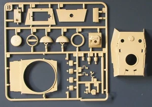 Rye Field 1/35 Scale Russian KV-1 - Parts Lot B from Kit No. 5041 - Picture 1 of 1